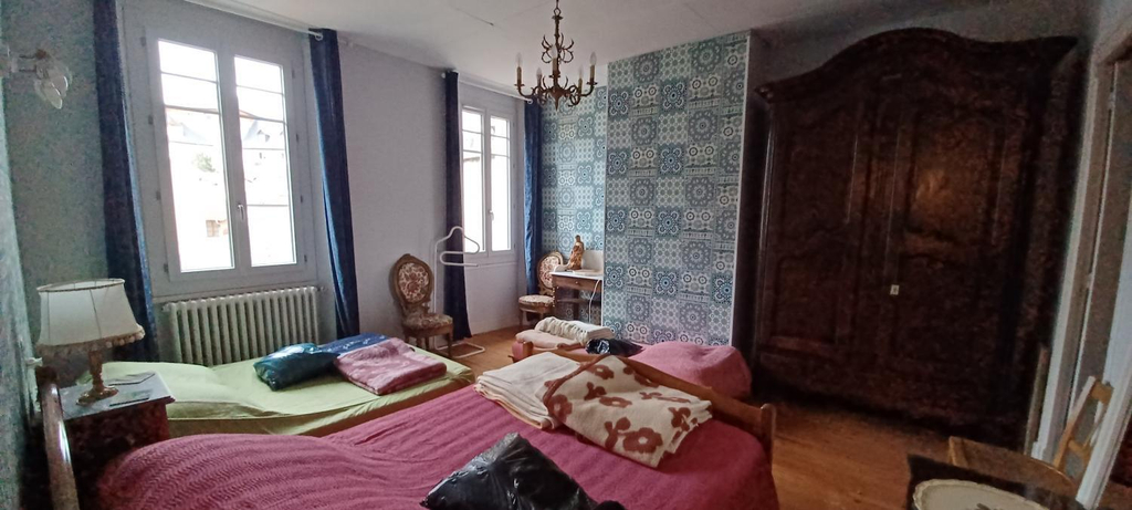 Others 2, Chez Virginie - chambre du Bourg, Hautes-Pyrénées