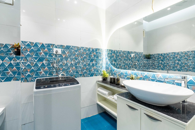 Bathroom 2, Homlee - Heaven in Hills, Garhwal
