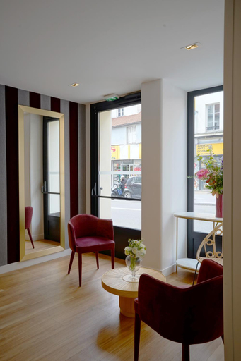 Public Area 3, Hotel Le Montmartre Saint Pierre, Paris