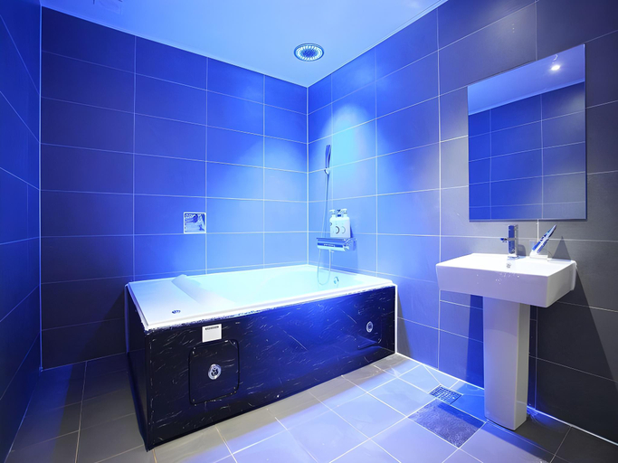 Bathroom 4, Hotel Luxe, Paju