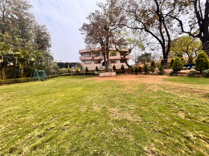 Others 4, ARK Residency, Hoshangabad