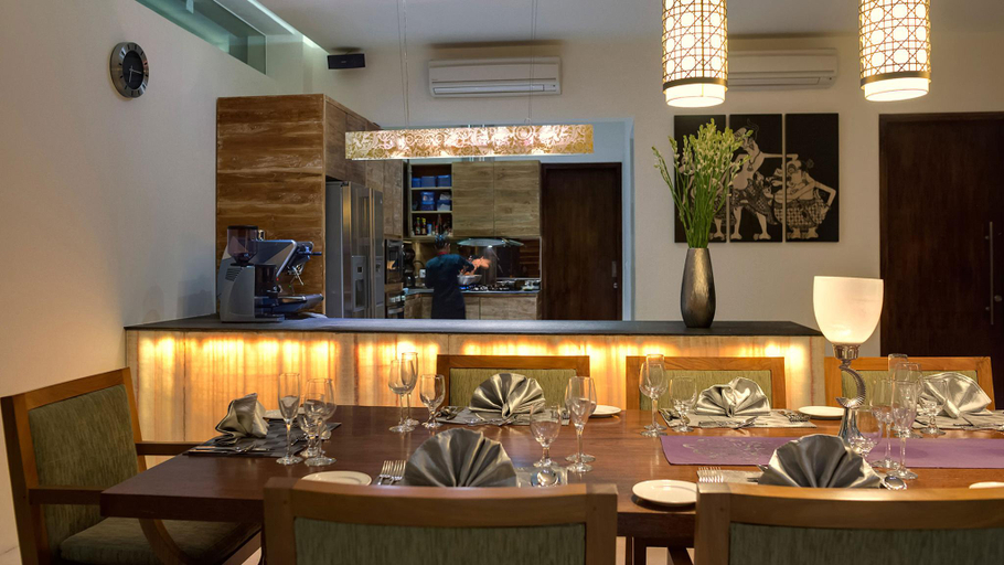 Food & Drinks 5, Villa Aiko, Badung