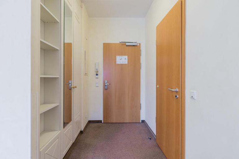 Others 4, Apartmenthaus Berlin Mitte, Berlin
