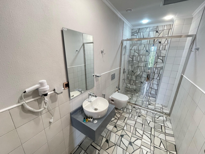 Bathroom 4, Arena Sport Hotel, Quba