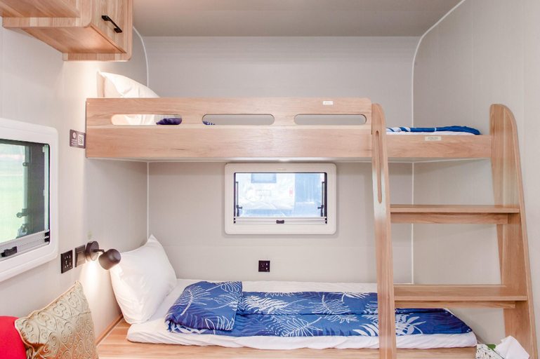 Bedroom 2, Geothermal Camper Van, Yilan