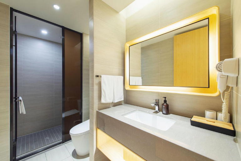 Bathroom 4, Ji Hotel Qiqihar Jiefangmen, Qiqihar
