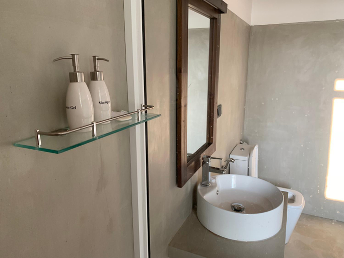 Bathroom 3, Thihawa Eco Huts Yala, Thissamaharama