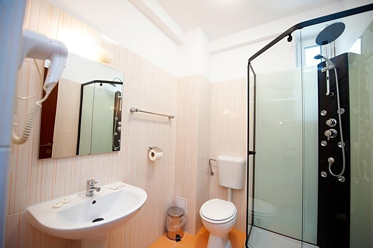 Bathroom 3, SIA Residence, Otopeni