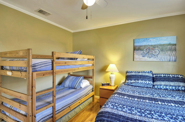 Bedroom 3, A Sunny Sandbar by Ryson Vacation Rentals, Galveston