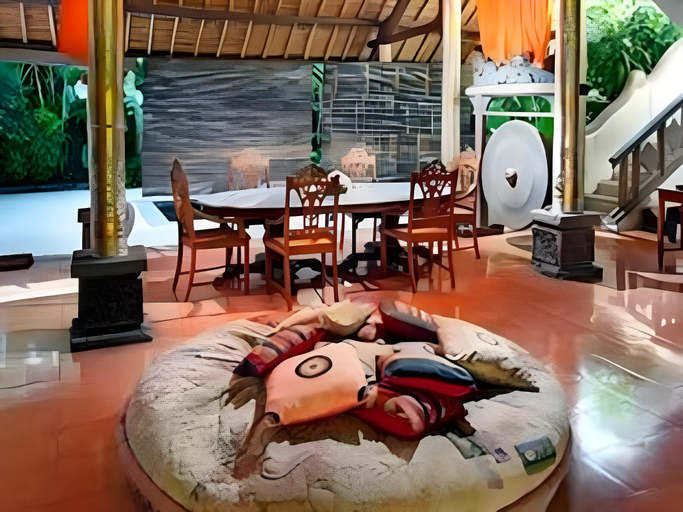Food & Drinks, Villa Hibiscus, Denpasar