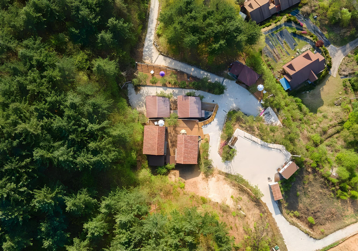 Others 4, Jian Pension, Hongcheon