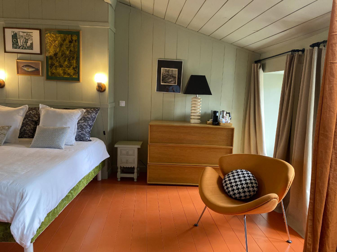 Bedroom 4, MAISON MATEJEWSKI chambre d'hotes avec jardin, Gironde