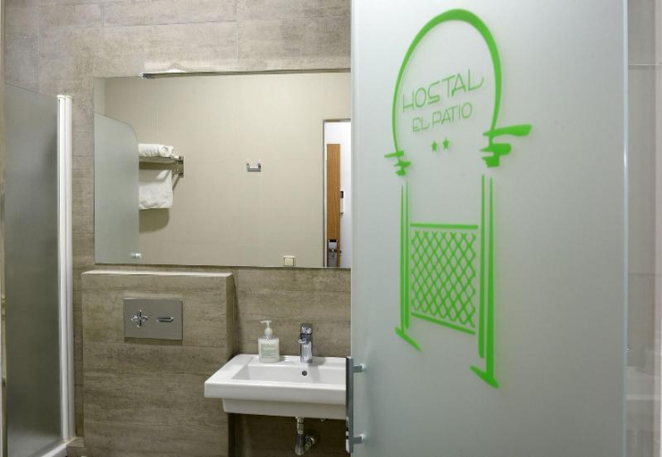 Bathroom 5, Hostal Boutique El Patio Lepe, Huelva