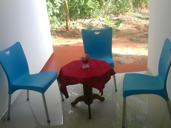 Others, Homely Guest House, Palugaswewa