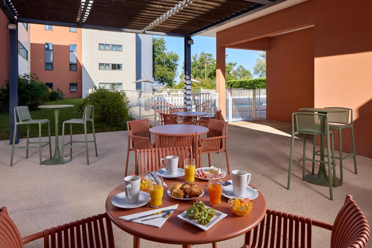 Food & Drinks 5, Zenitude Hotel-Residences Bordeaux Aéroport, Gironde