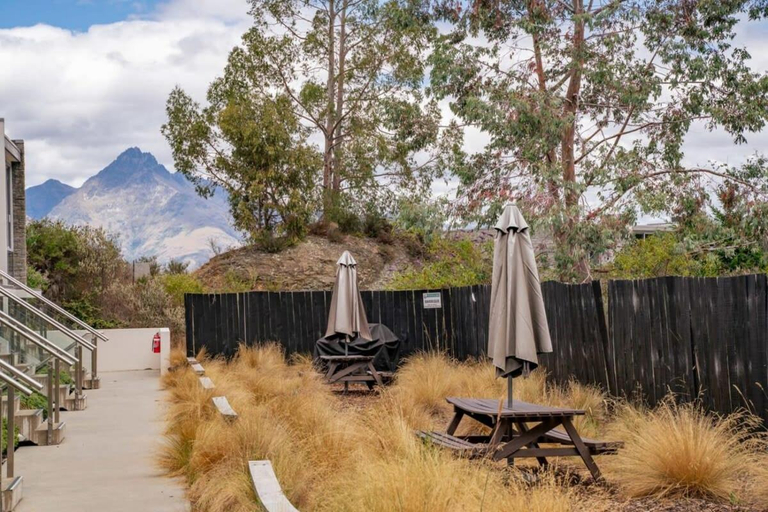 Others 5, Tranquil Modern Studio, Queenstown-Lakes