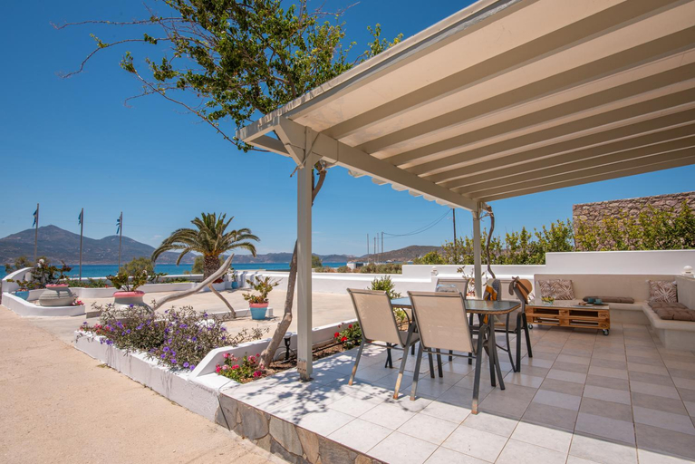 Food & Drinks 4, Moustakas Beach Apartments, South Aegean