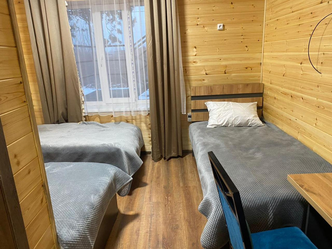 Bedroom 5, Syi-Ordo, Djety-Oguz