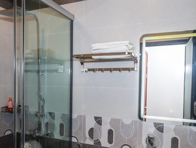 Bathroom 3, Suka Hotel, Tây Ninh