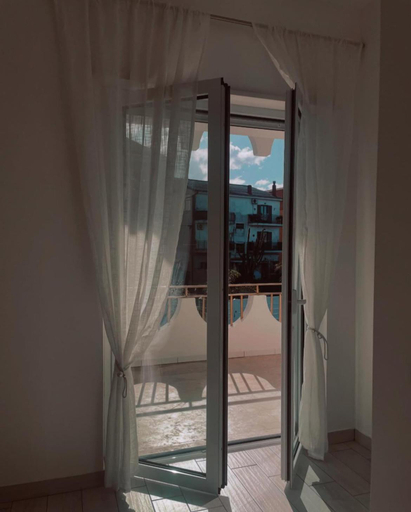 Others 4, Villa ilary, Cosenza
