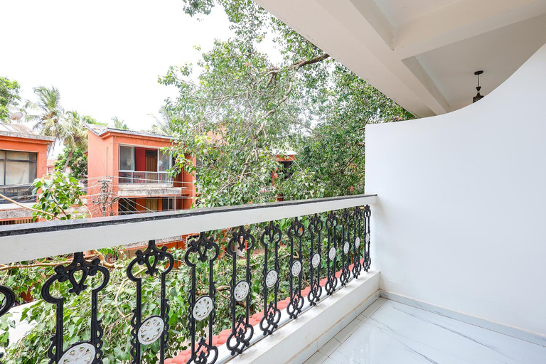 Others 4, Via Pednekar Plaza, North Goa