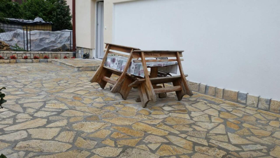 Others 4, Apartments Struga