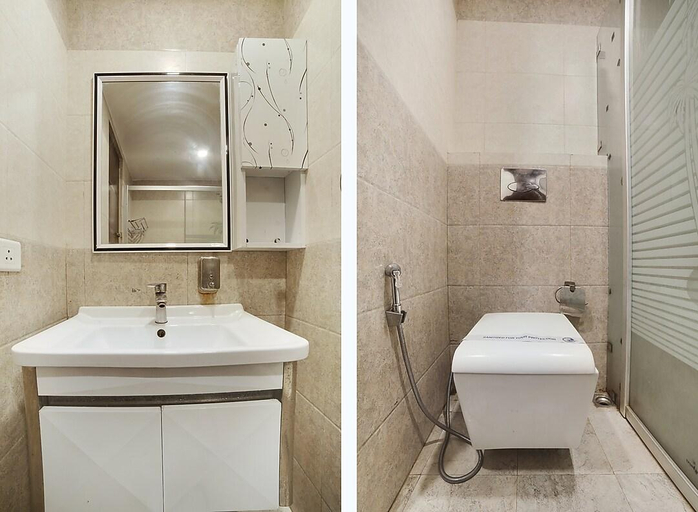 Bathroom, Hotel Blue Lagoon, Hardwar