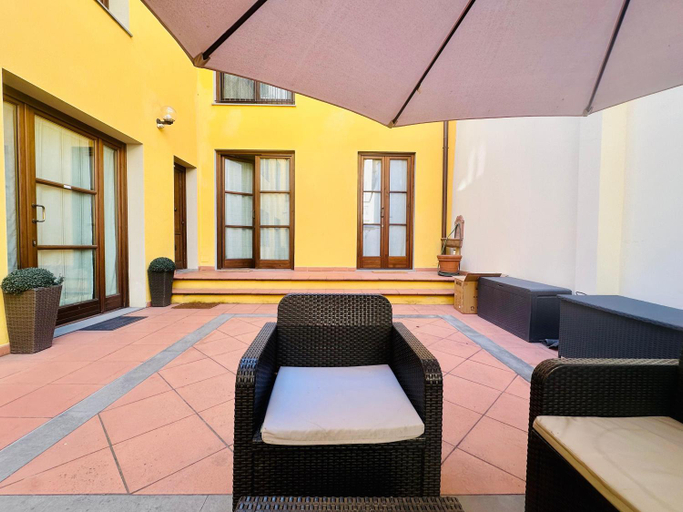 Others 5, Cozy Room with ensuite & Outdoor Space, Florence