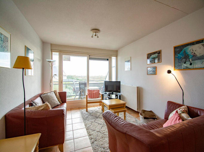 Others 5, Apartment in Bergen near Sandy Beach, Zijpe