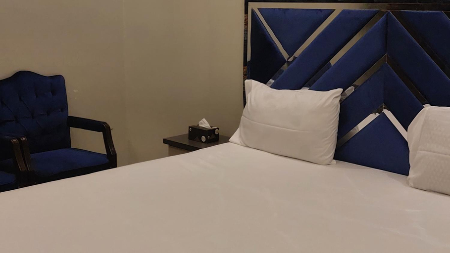 Bedroom 3, Karachi Guest House University Rd, Karachi