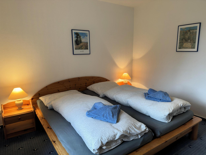 Bedroom 2, Ferienwohnung in Zingst mit Terrasse, Vorpommern-Rügen