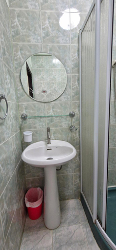 Bathroom 2, Rawai Condotel 3, Phuket Island