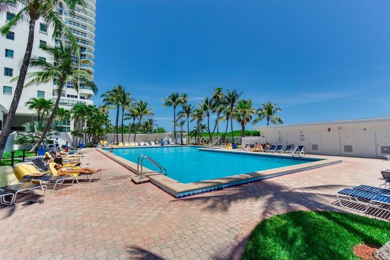 Sport & Beauty 2, Casablanca On The Ocean, Miami-Dade