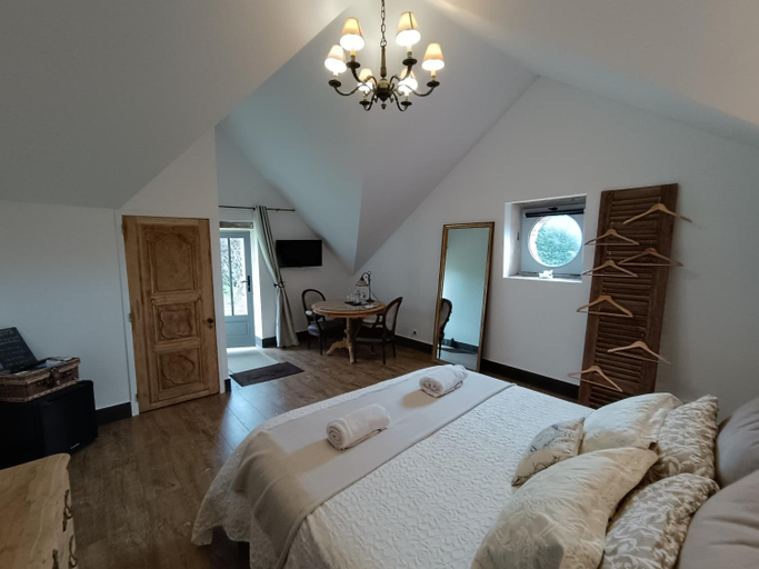 Bedroom 3, Le Clos Reaud, Gironde