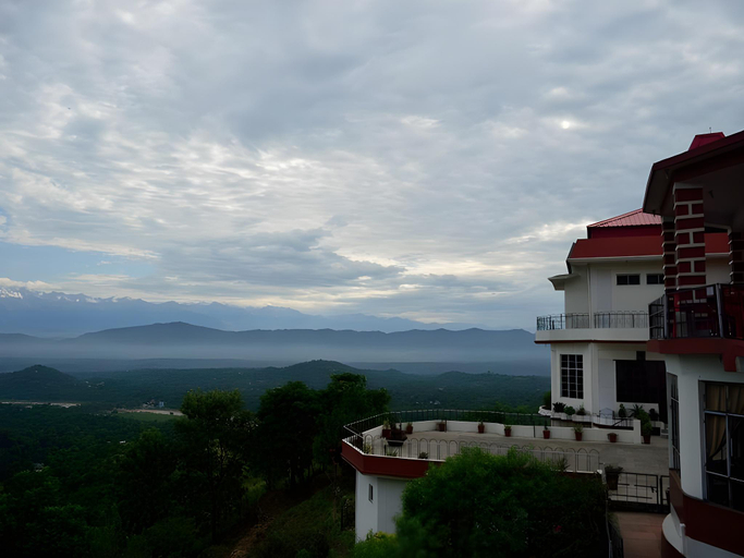Others 4, Dee Jay Resort, Kangra