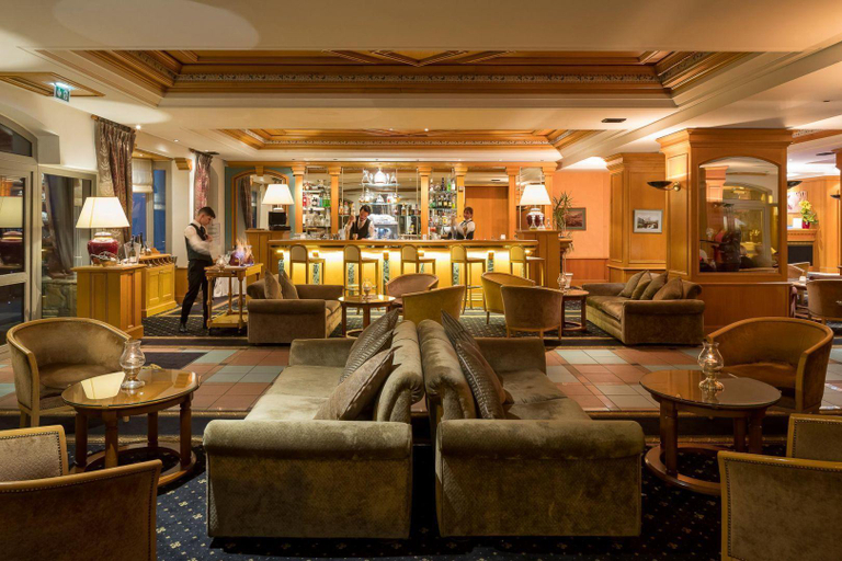 Others 5, Hotel Carlina, Savoie