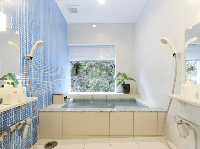Bathroom 3, Yugawara Bay Mandarin House, Yugawara