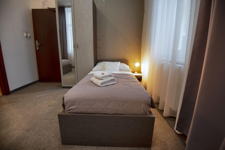 Bedroom 3, Penzion Sport, Košice I