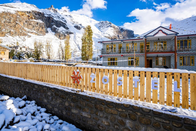 Exterior & Views, Zostel Sissu, Lahul & Spiti