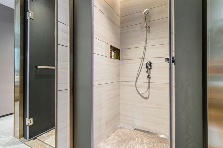 Bathroom 3, Yishang PLUS Hotel (Guangzhou Junming Happy World), Guangzhou