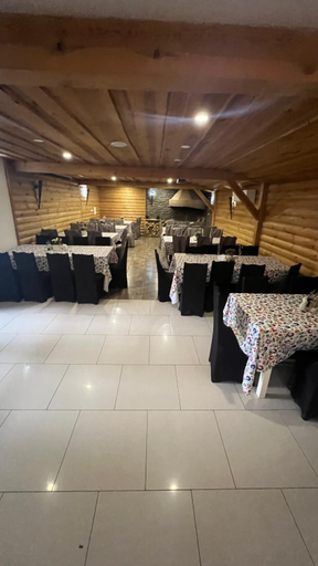 Food & Drinks 4, Pokoje Pod Jarzebinami z tarasami, Działdowo