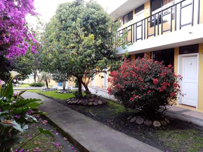 Others 3, Hostal Nevada, Quito