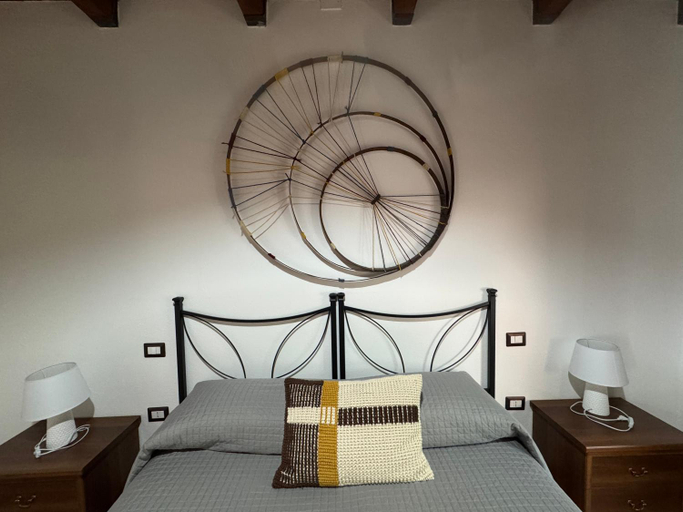 Others 3, B&B Amistade, Nuoro