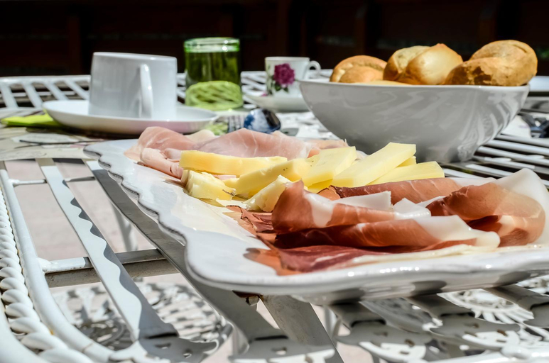 Food & Drinks 5, Fra Rose e Mughi, Belluno
