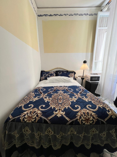 2, Casa Maya, Florence