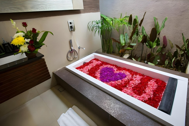 Bathroom 3, Amazing 1BR Private Pool Villa in Seminyak #454, Badung