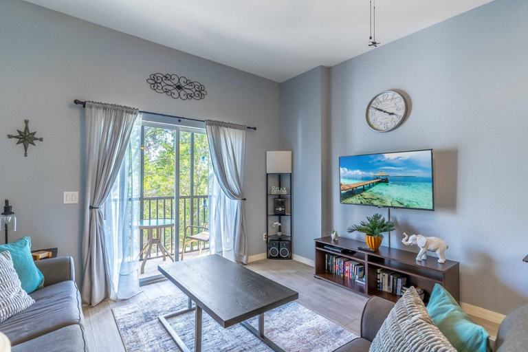 4, 615 Bahama Bay, Osceola