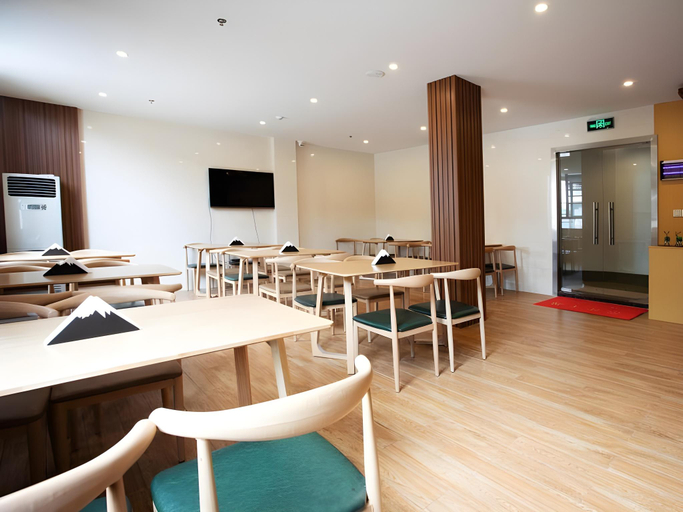 Food & Drinks 4, GreenTree Inn Linhai Jiangnan Avenue Express, Taizhou