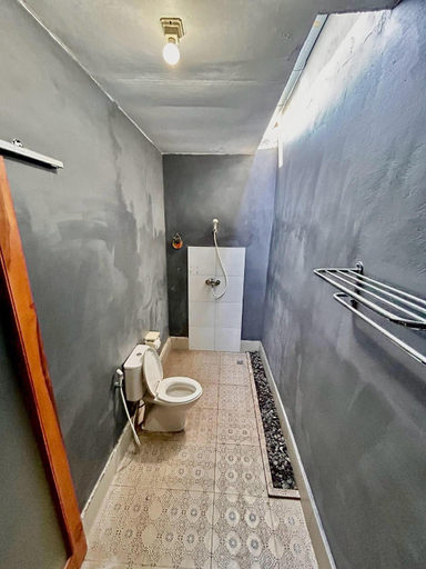 Bathroom 5, Sambu Bungalow, Klungkung