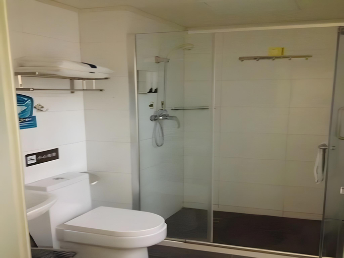 Bathroom 4, Jinjiang Inn Jiayuguan Chengxin Plaza, Jiayuguan